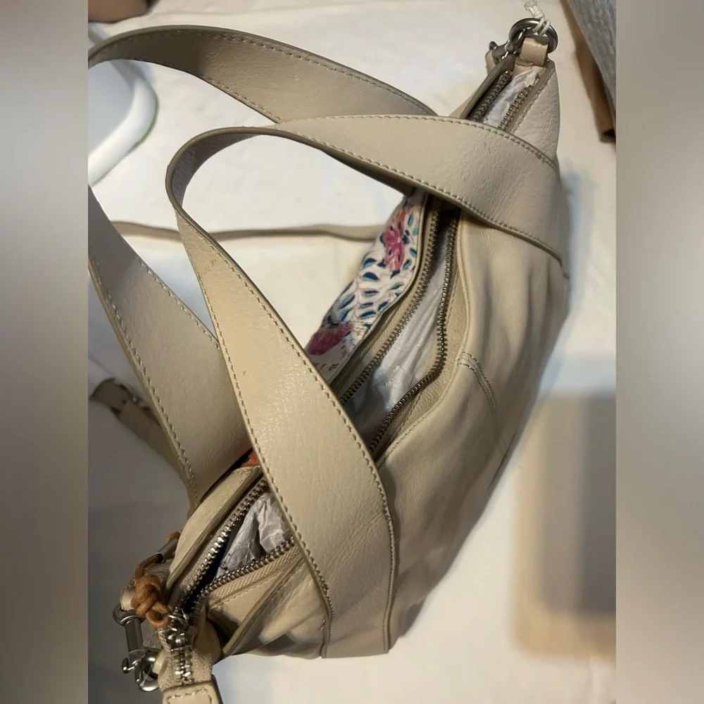 Lucky Brand Genuine Leather & Fabric Floral hHandbag NWT